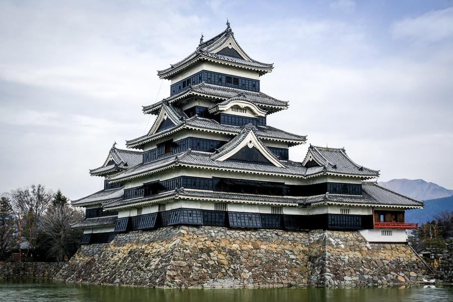 Matsumoto Castle, Nagano, Best tourist Attraction in Japan 